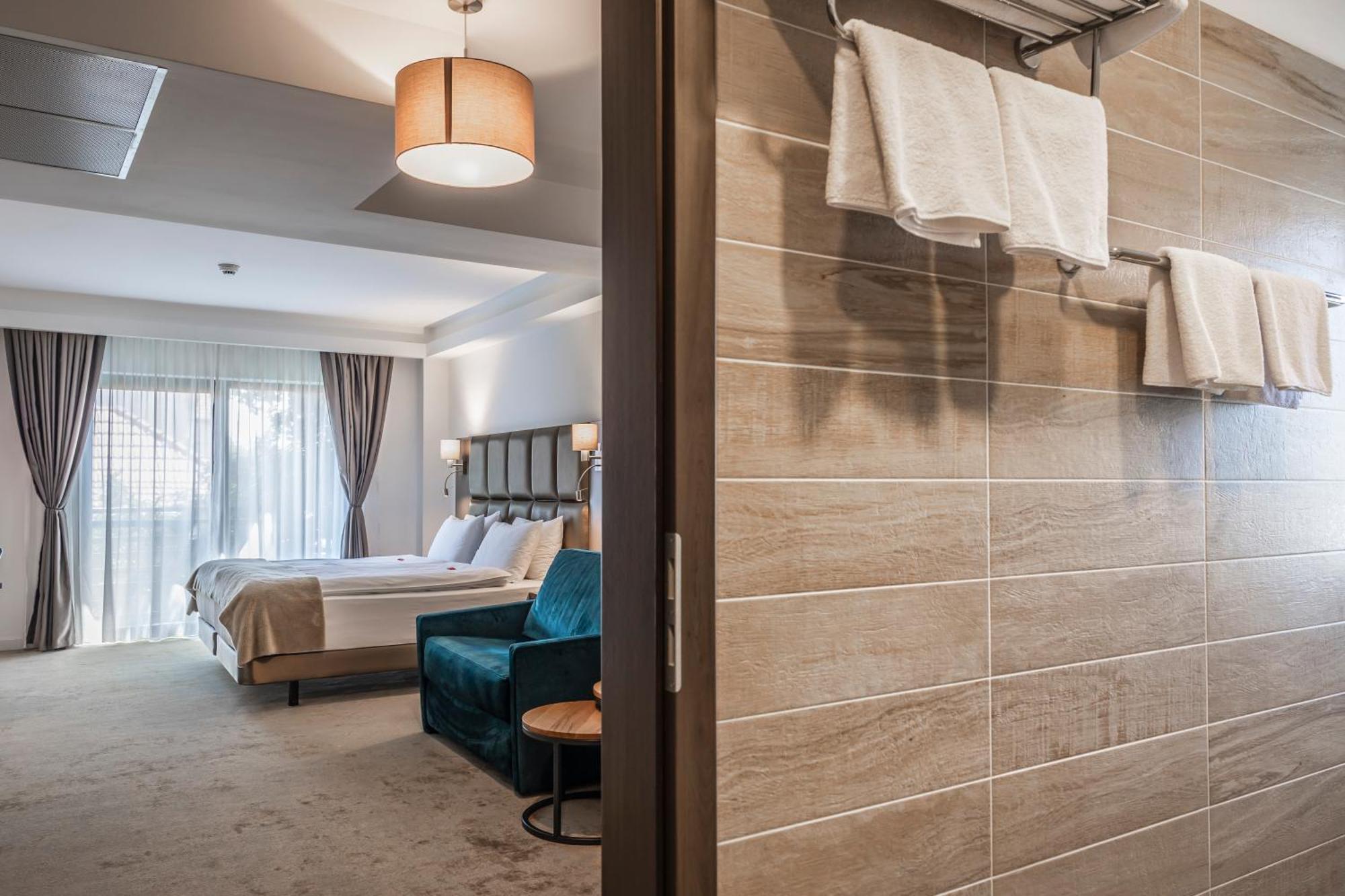 Charm Boutique Hotel ساتو ماري المظهر الخارجي الصورة