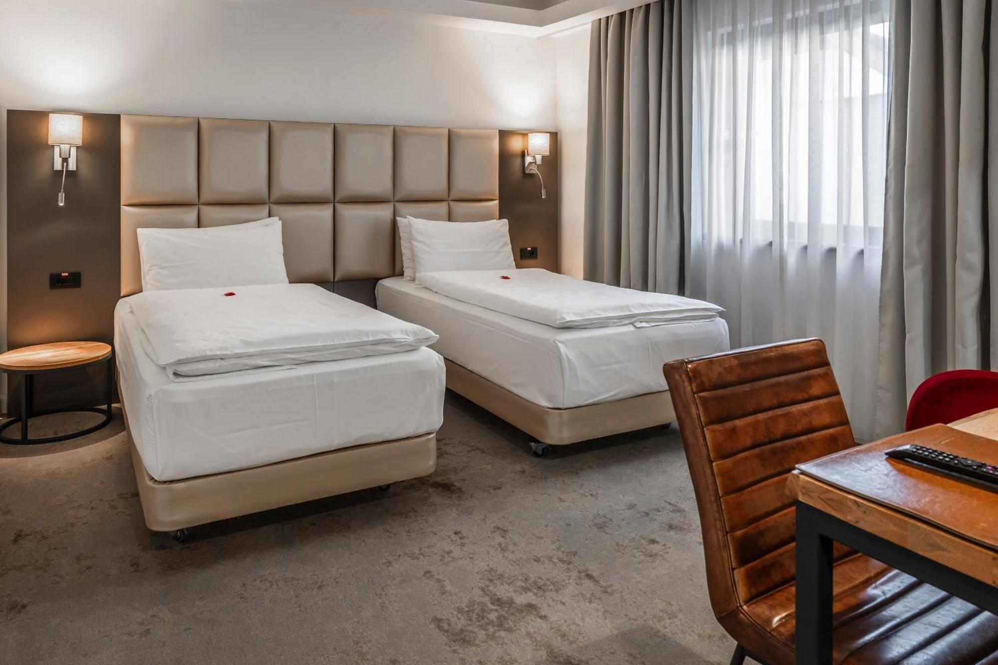 Charm Boutique Hotel ساتو ماري المظهر الخارجي الصورة